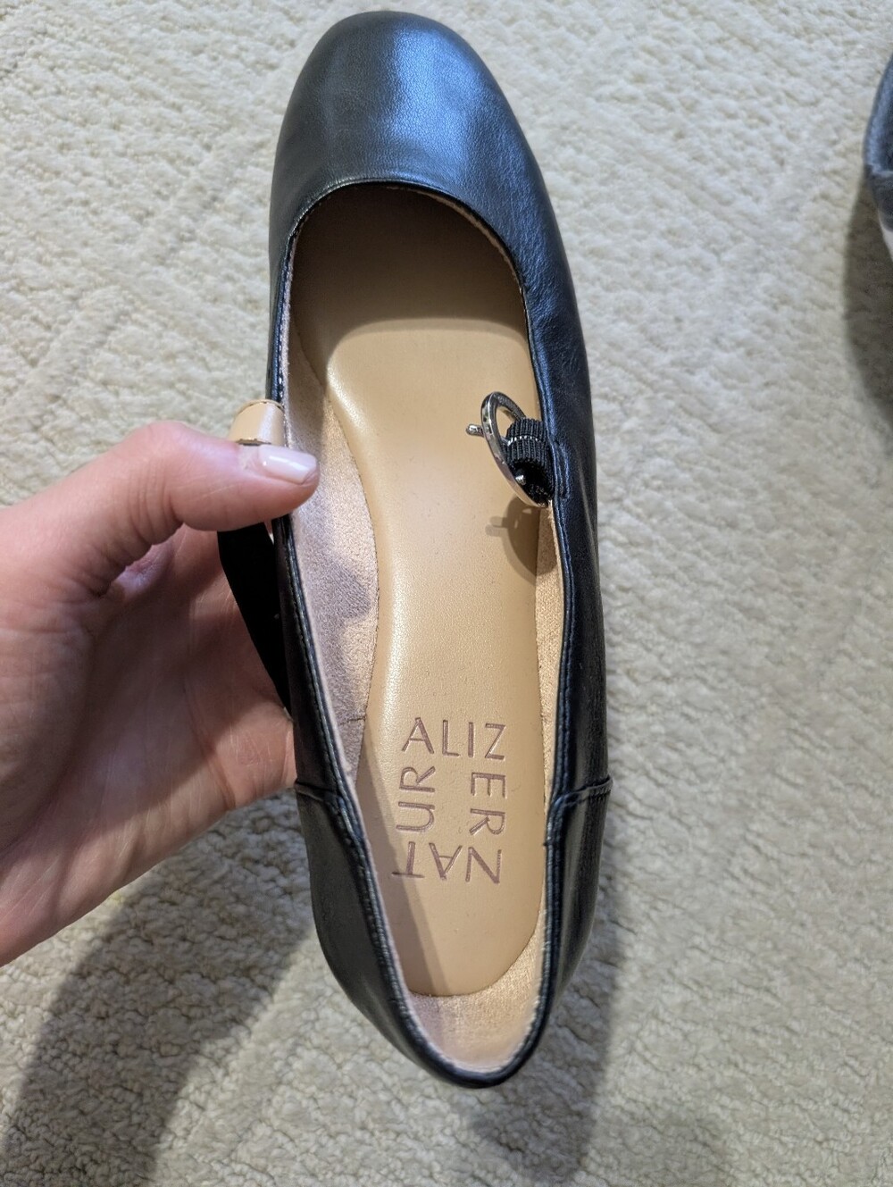 New Naturalizer Black Mary Jane Flats with Buckle Strap medium Fit - Picture 5 of 6
